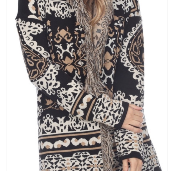 Flora and Ashley Made in Italy Black and White Patterned Cardigan with Fringe L - Picture 6 of 6